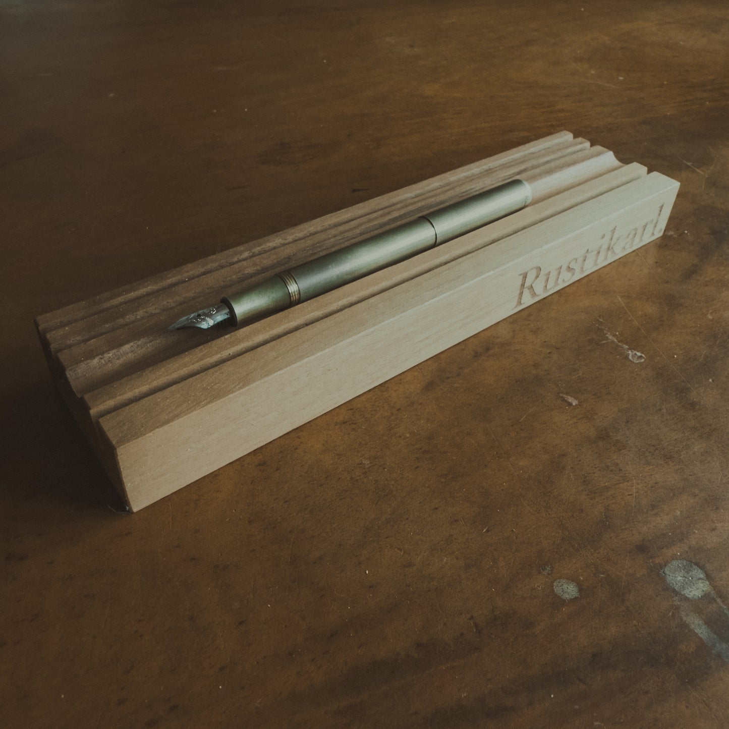 Stift- und Fotohalter